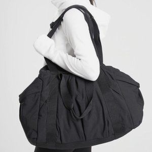 Women's Athleta Kinetic Duffle Bag - Black